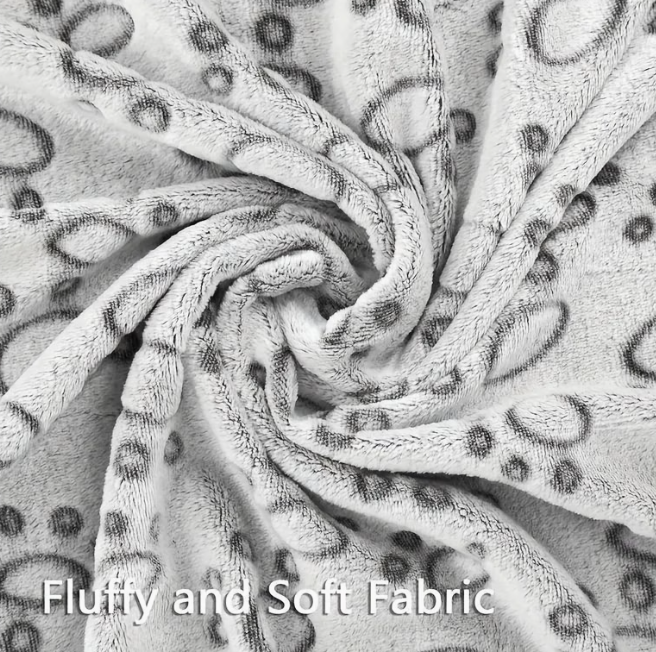 Baobab™ CozyPaws Pet Blanket